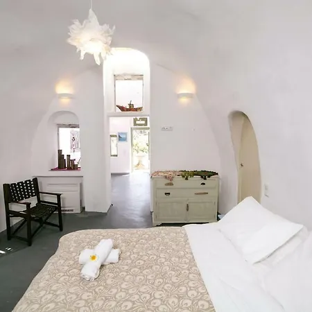 Agrilia Secluded Cave House Semesterbostad
